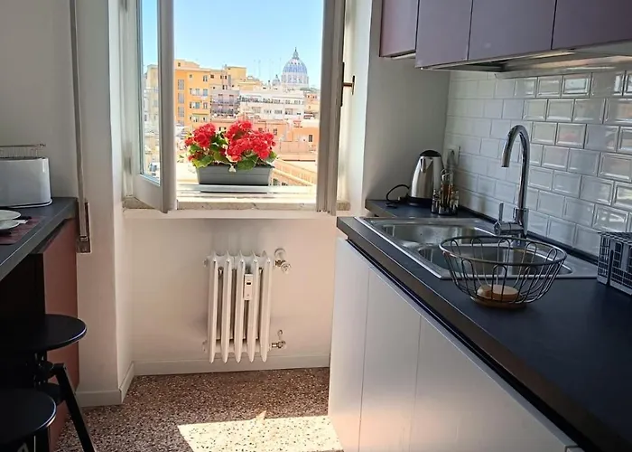 Holiday home Your Window On San Pietro Rome